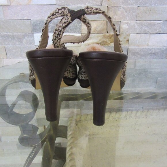 Via Condotti Italian Leather Brown/White Open Toe Slingback Shoes in Size 9M - Picture 4 of 5